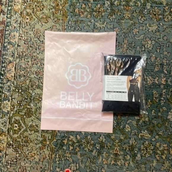 Belly bandit Ultra high waist moto Mother Tucker black shapewear leggings - Picture 4 of 16